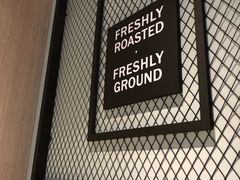 -瑞幸咖啡(盈锋中心店)