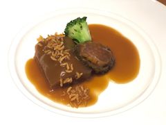鲍汁金柚皮脆米烩鲜鲍-广州富力君悦大酒店空中花园