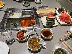 -海底捞火锅(新松江路店)