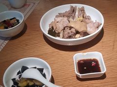 -顺风汤馆·广府粤菜(江宸天街店)