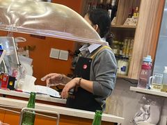 -哈尔滨小酒馆·鲜肉现穿自助烧烤(康新花园店)