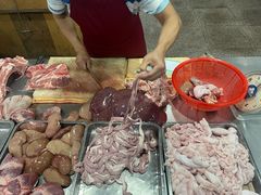 -标记美食新鲜猪杂(兴南大道店)
