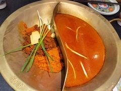 -沸炉重庆老火锅(军事博物馆店)