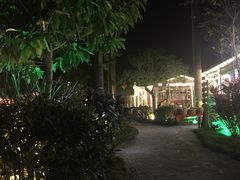 -花溪雨·森林餐厅(石基店)