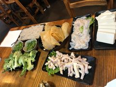 -江湖餐厅–重庆九宫格老火锅