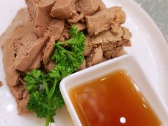 香蜜鹅肝-松沪名灶·豆浆鱼头·新上海菜(飞航吾悦广场店)