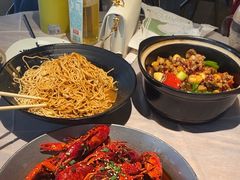 -巴厘龙虾·榜首油焖大虾(音乐学院·沿江酒馆店)