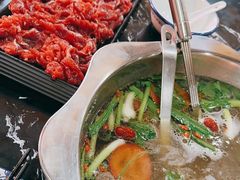 -小牛家村·贵州黄牛肉火锅(梦想小镇二分店)