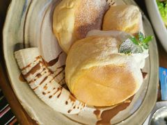 榛果巧克力奶油芝士舒芙蕾松饼-UPPER KITCHEN(延安路店)