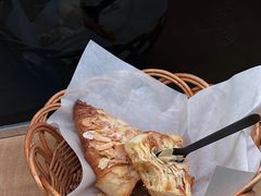 -麦田工坊(月湖店)
