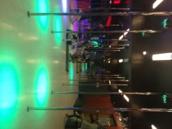 上海轩依钢管舞学校(长寿路总校)-轩依钢管舞