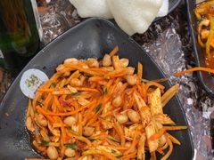 -啊美丽炭火烤肉(滑翔一店)