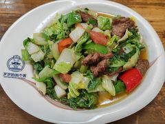 -歹歹的加个面过油肉拌面