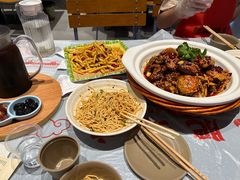 -肥肥虾庄·金牌油焖大虾(杨园滨江时代walk店)