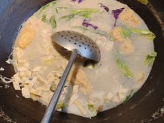 -陈大锅·岳阳鱼馆·地道岳阳菜(美食街店)