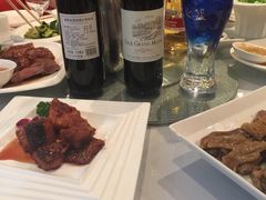 -御花园·粤菜·海鲜火锅(中山公园店)