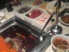 -海底捞火锅(杭州庆春路夜宵主题店)