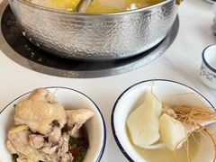 -朴小妹人参鸡汤火锅(长白山万达店)
