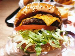 -The Habit Burger Grill 哈比特汉堡(复兴soho店)