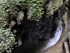 -龙水峡地缝景区
