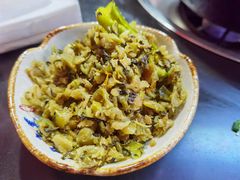咸菜-石灰市毛记烧鸡公(解放碑店)