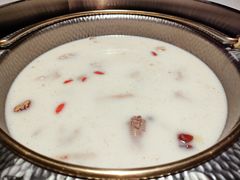 -煲宫猪肚鸡(晶品店)