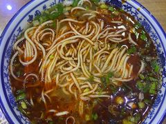 -伊穆祥牛肉面总店·清真