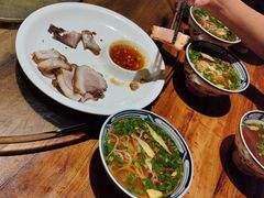 -关中老碗(建工路店)
