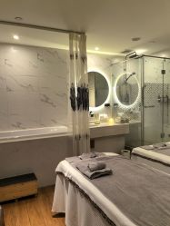 点击看大图 -东英经典SKIN&SPA