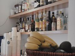 -WOW coffee