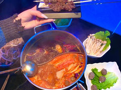 -唯爱KTV聚会餐厅(仙林东城汇店)