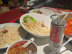 -小龙翻大江文化火锅(宽窄店)