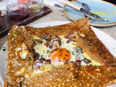 鸡蛋蘑菇熏肉荞麦可丽饼-RAC BAR(安福路店)