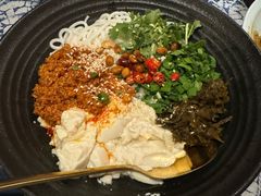 豆花米线-滇道云南特色料理(康定路店)
