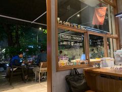 -慢象咖啡(台江店)