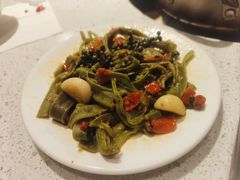 -贵州辣子鸡番茄鸡