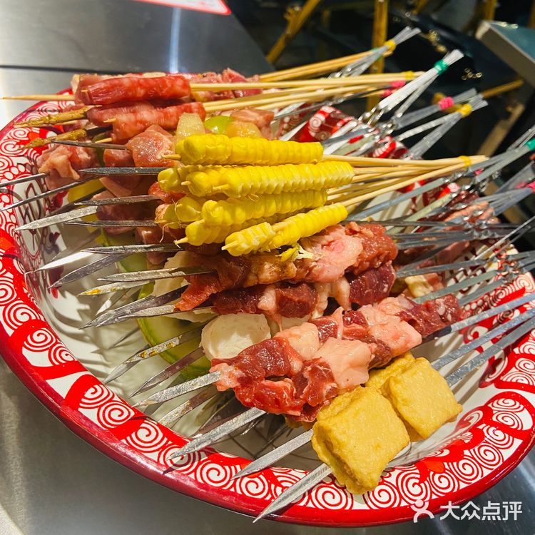 结果发现就在东站地铁Ｃ出口走一段就行