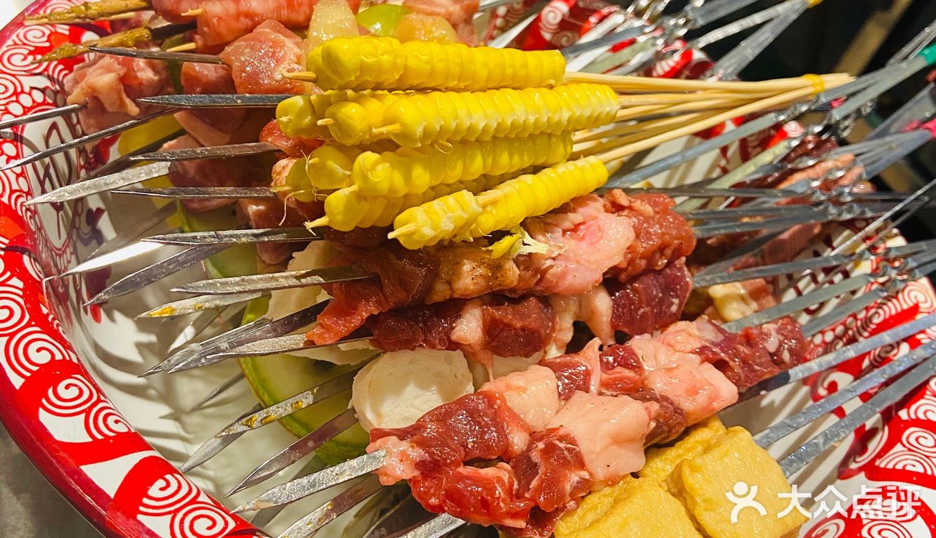 结果发现就在东站地铁Ｃ出口走一段就行