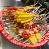 结果发现就在东站地铁Ｃ出口走一段就行