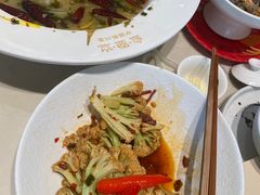 -渔语鱼酸菜鱼新川菜(来福士店)