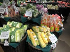 店内环境-中百仓储超市有限公司(越秀星汇维港店)