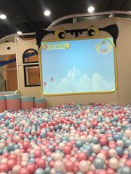 -哈尼兔家庭乐园(开发区万达店)