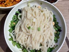 炸酱面-小大董·烤鸭(凤凰汇店)