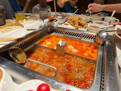 -海底捞火锅鲜切牛肉主题店(长寿路店)
