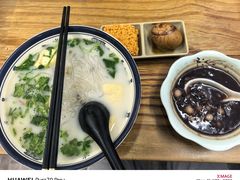 -鸭小妹鸭血粉丝(老门东店)
