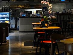 -JINNS锦时 steak&pizza(浸信会礼拜堂旧址店)