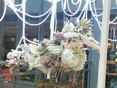 -查特花园美食广场(西单大悦城店)