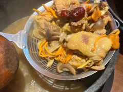 -芸山季·云南山珍菌火锅(人民广场来福士店)