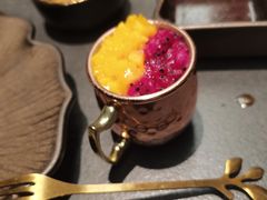 -铭牛烧肉·和牛海鲜自助(高新月牙湖店)