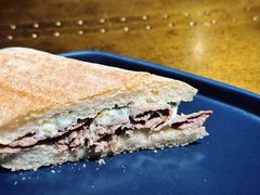 澳大利亚牛肉蓝奶酪三明治-BOCATA 西班牙餐厅(三里屯店)